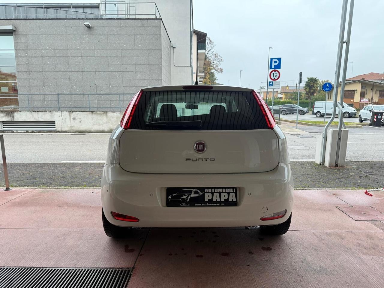 Fiat Punto 1.3 MJT 75CV 3 porte Immatricolazione 09/2021