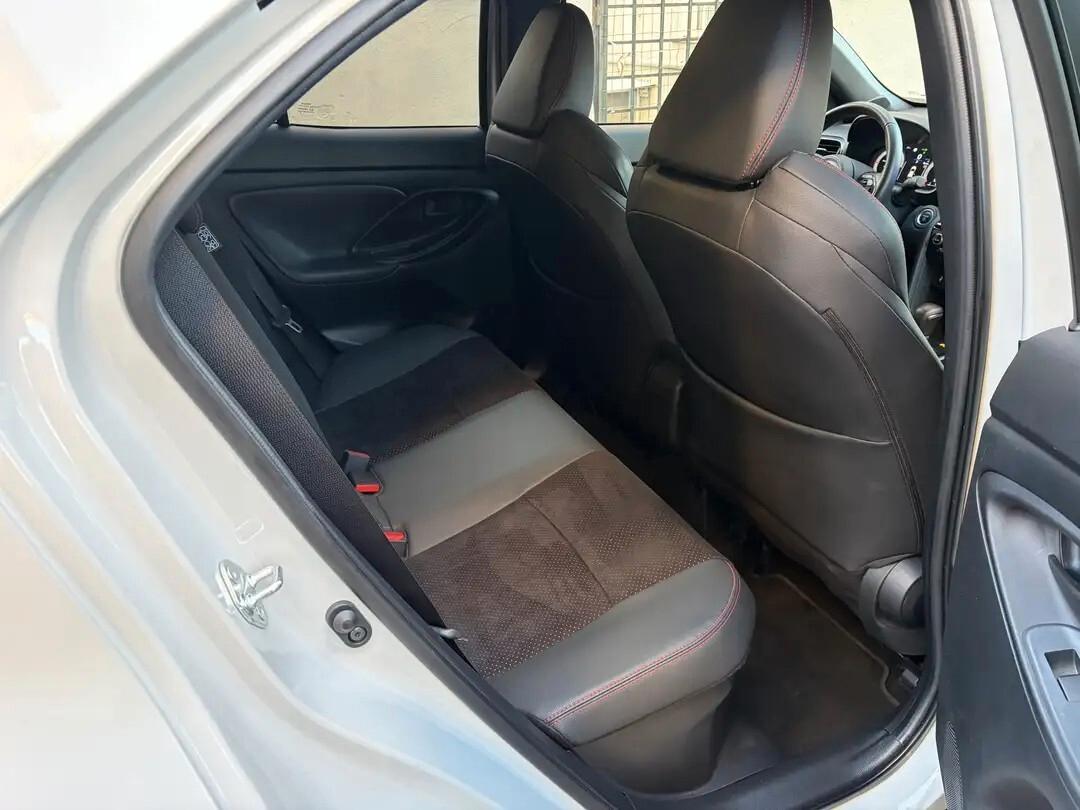 Toyota Yaris Cross 1.5 Hybrid 130 CV 5p. E-CVT Premiere