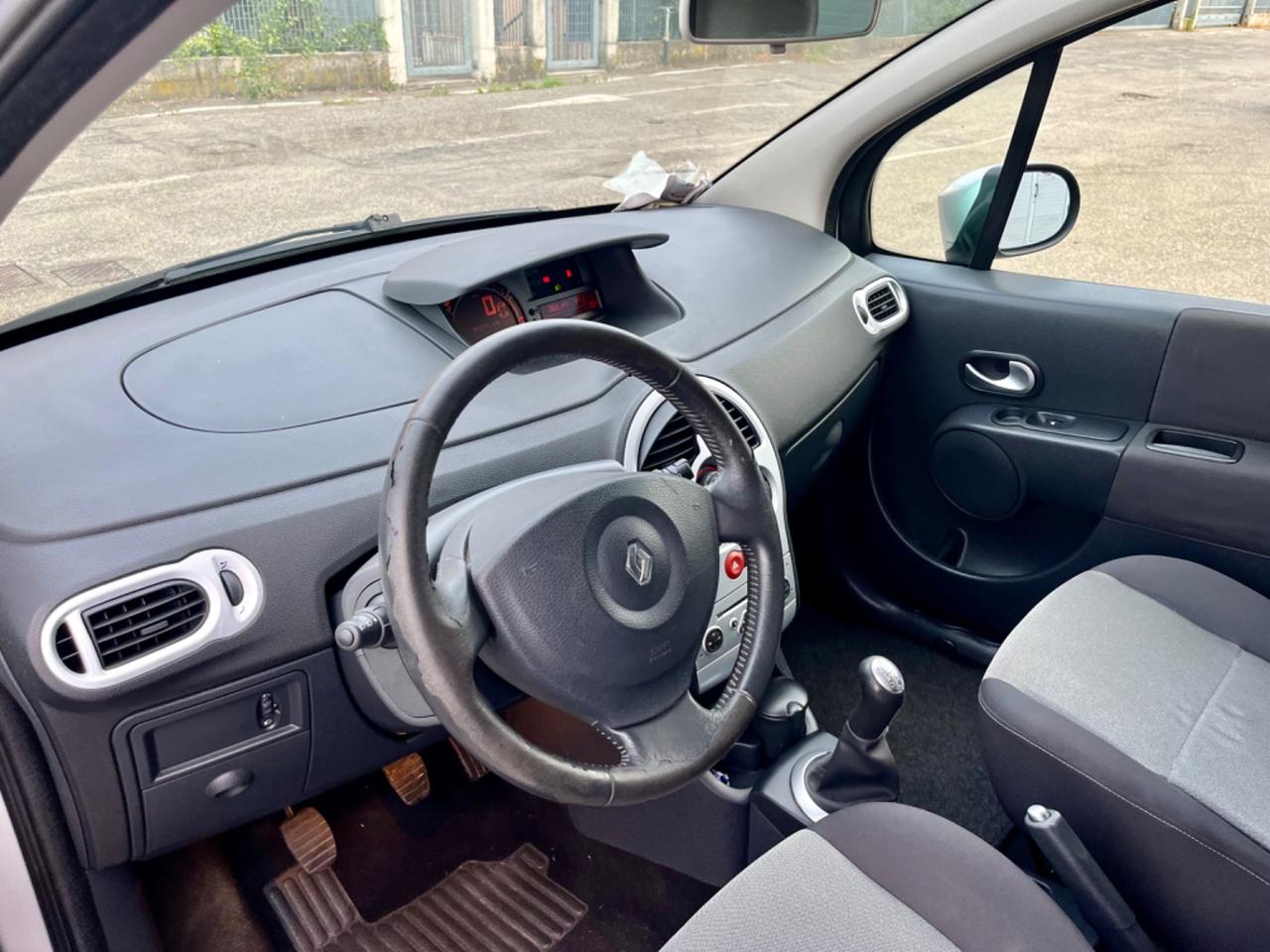 Renault Modus 1.2benz 2010 97.000km tutto fatto