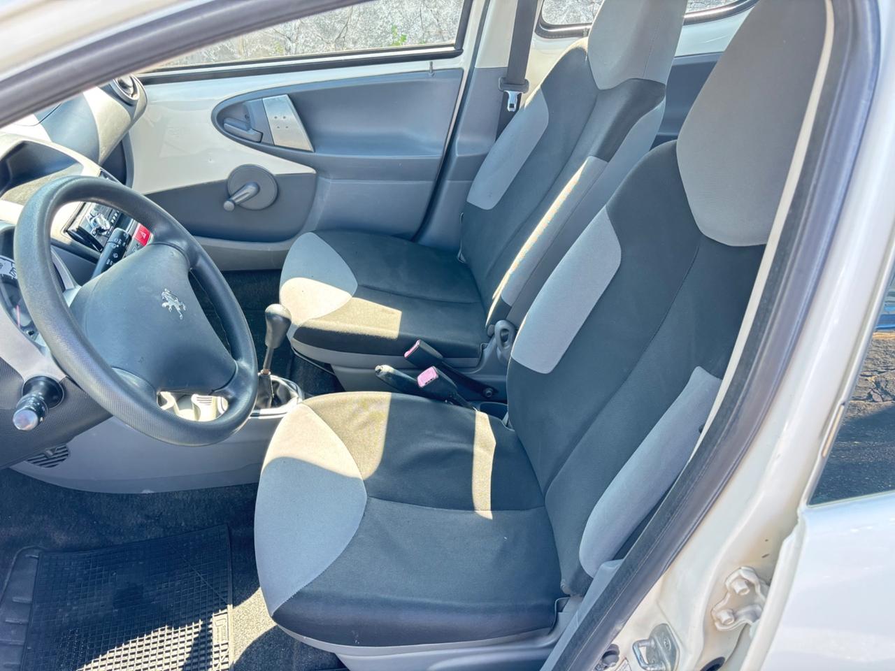 Peugeot 107 1.0 68CV 5p. Plaisir