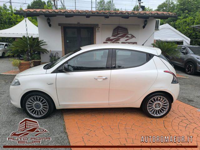 LANCIA Ypsilon 0.9 TwinAir 85 CV 5 porte S&S Gold TAGLIANDATA!