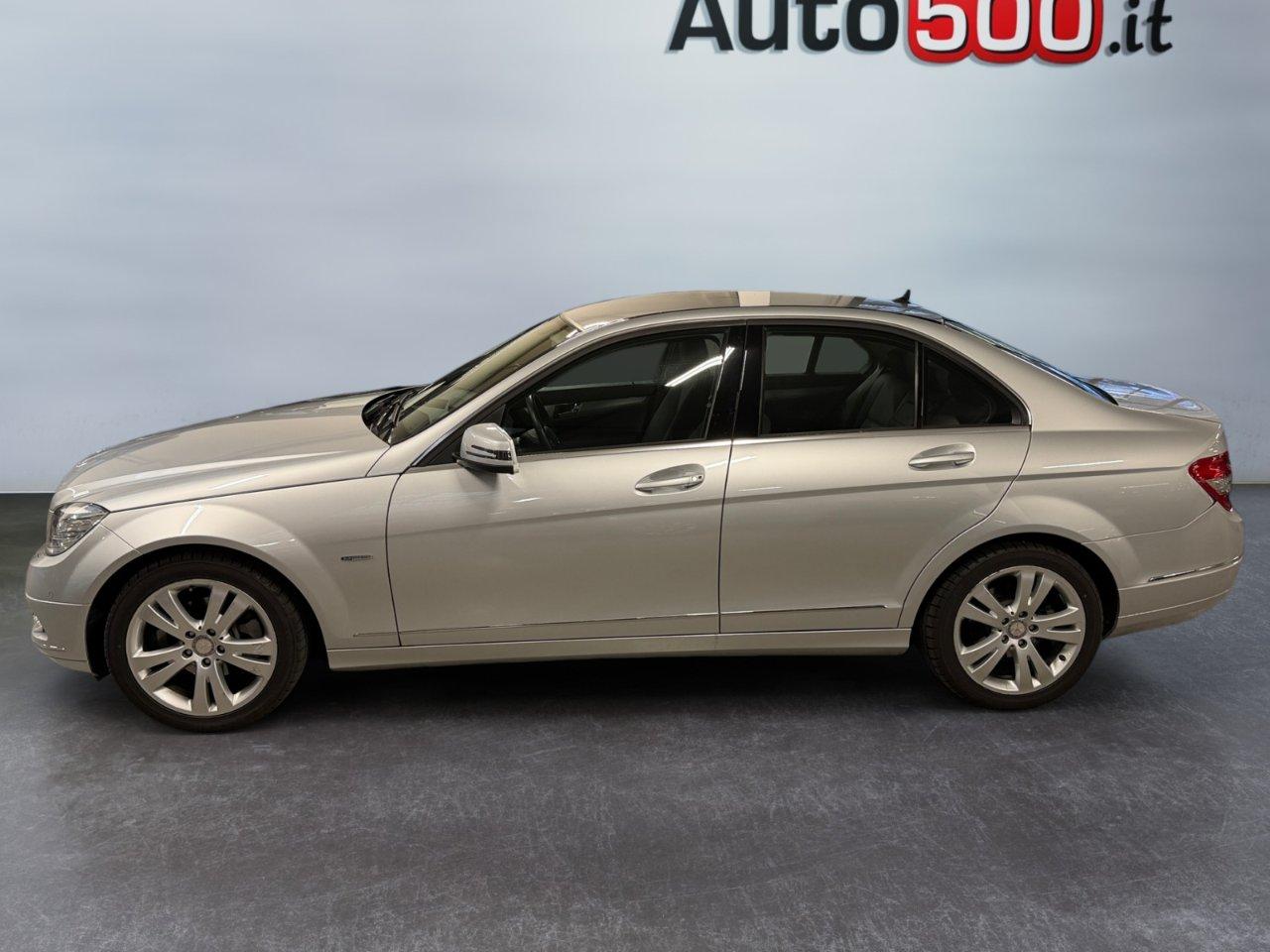 Mercedes C 180 CGI BlueEfficiency Avantgarde c/bixeno Berlina