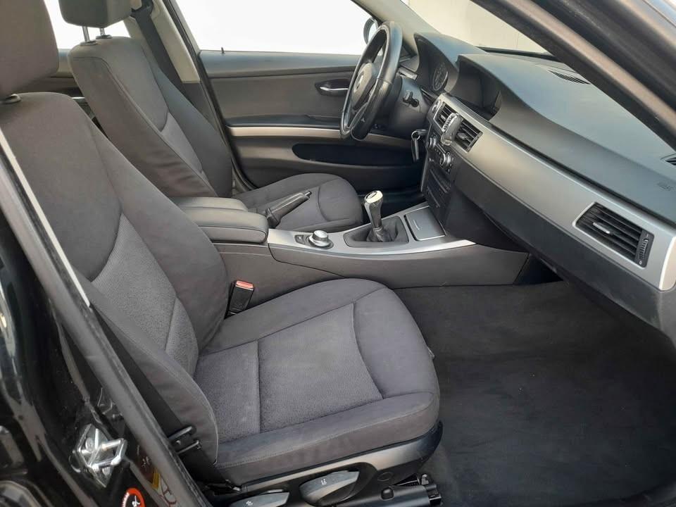 BMW 318 D TOURING