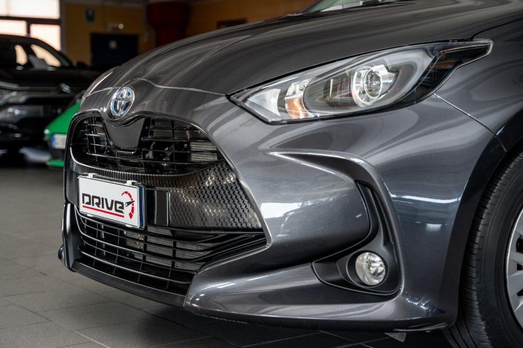 TOYOTA Yaris 1.5 Hybrid 5 porte Active