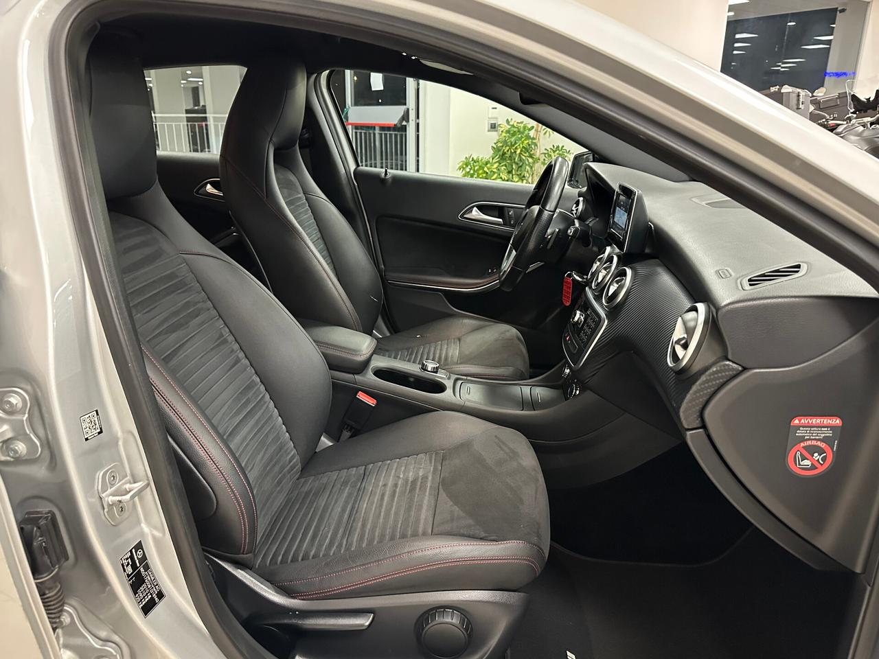 Mercedes-benz A 200 CDI Automatic Premium 136CV - 2014