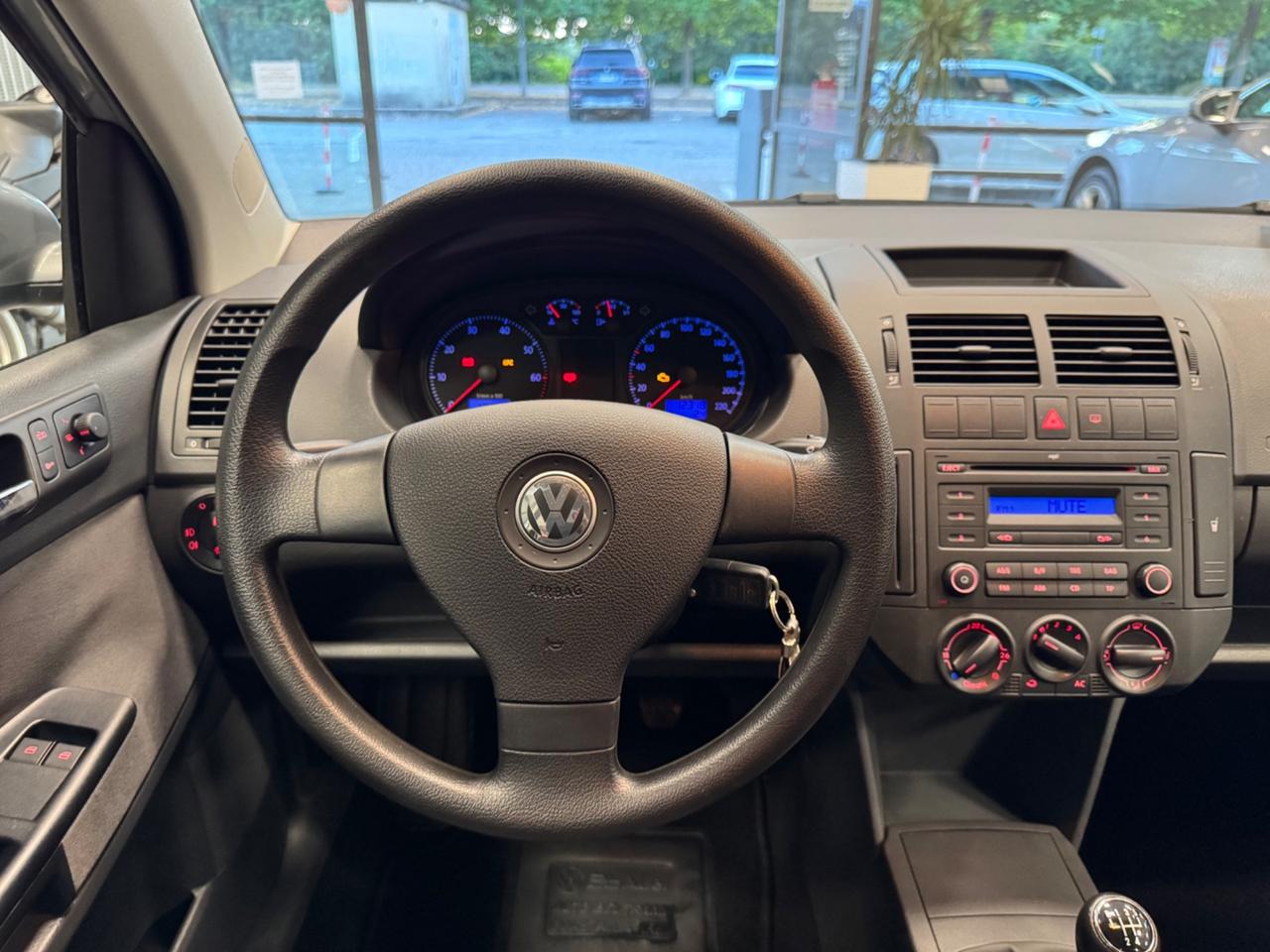 Volkswagen Polo 1.2/70CV 12V 5p. Trendline