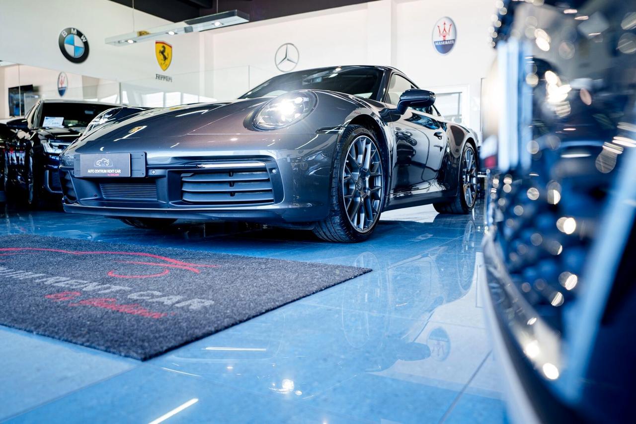 Porsche 911 Carrera