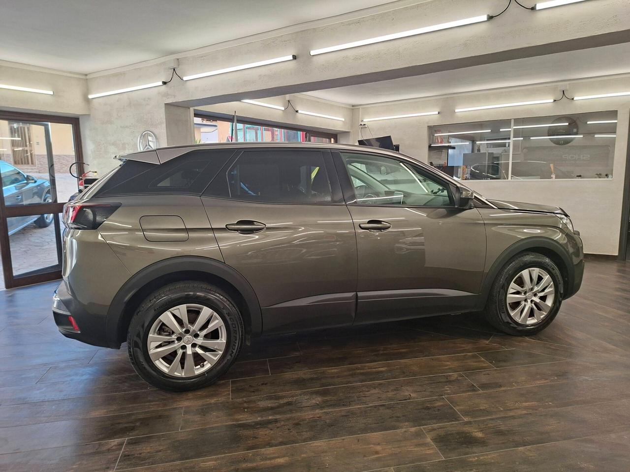 Peugeot 3008 BlueHDi 130 S&S EAT8 Business