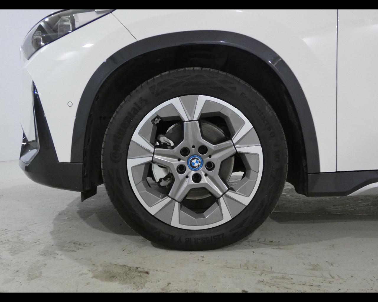 BMW iX1 (U11) - iX1 eDrive 20 xLine