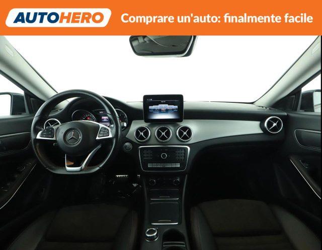 MERCEDES-BENZ CLA 200 d Automatic Premium