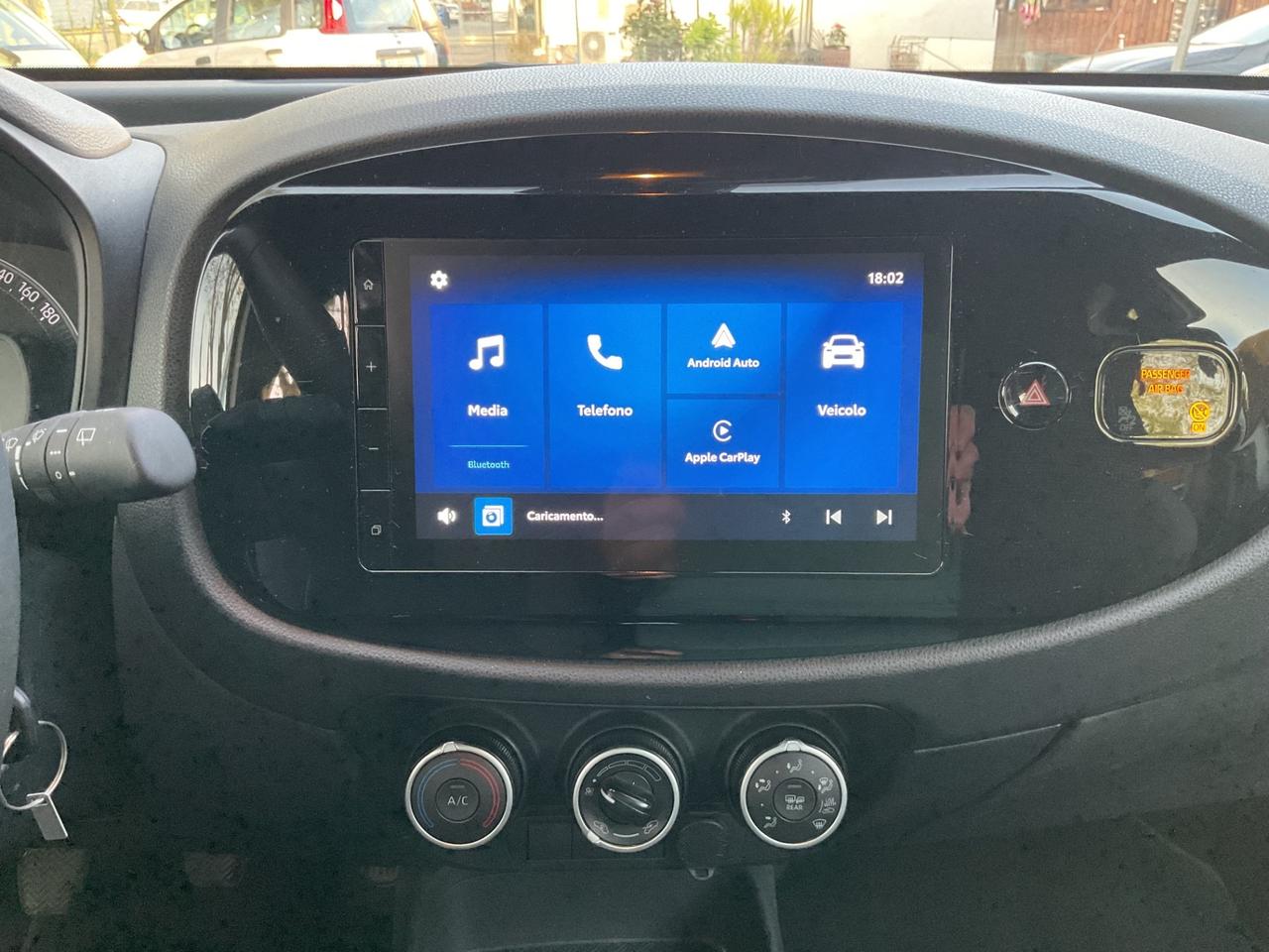 Toyota Aygo X 1.0 VVT-i 5 porte Lounge OK NEOPATENTATI