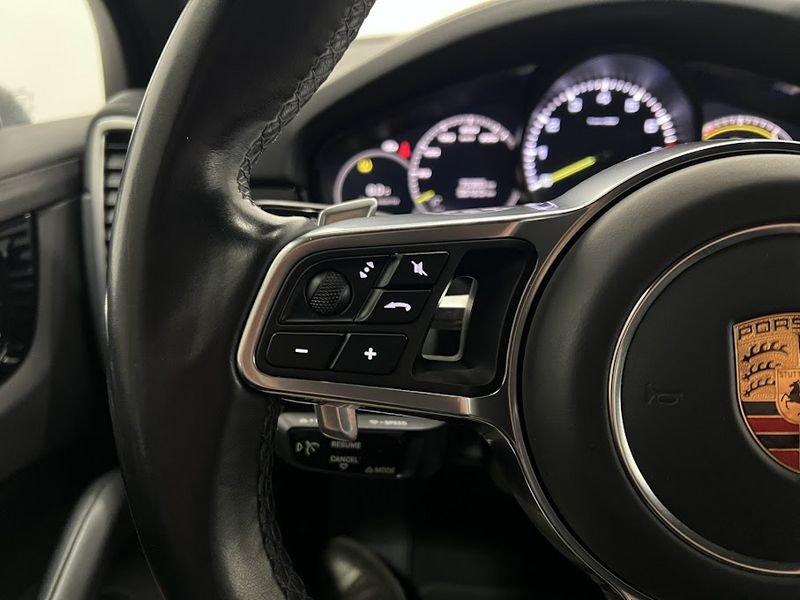 Porsche Cayenne Cayenne 3.0 V6 E-Hybrid