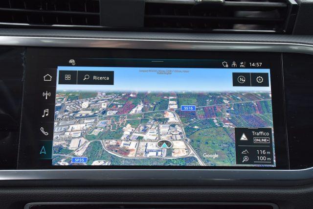 AUDI Q3 35 TDI S tronic Business Advanced