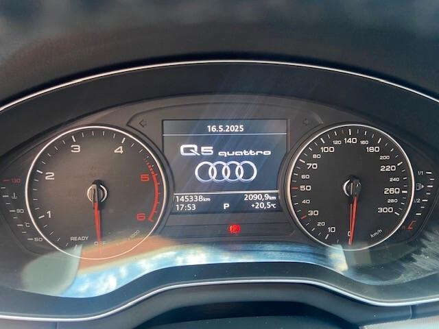 Audi Q5 2.0 TDI quattro S tronic Business Sport