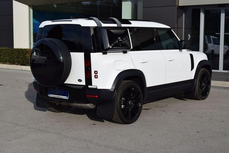 Land Rover Defender 110 3.0D I6 200 CV AWD Auto SE