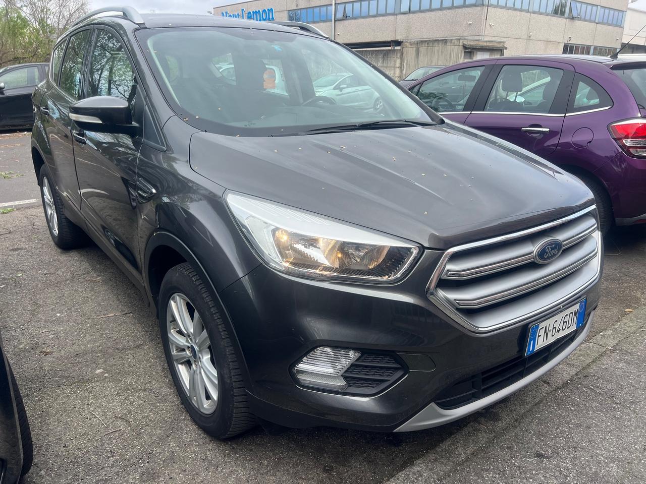 Ford Kuga 1.5 TDCI 120 CV Business gancio traino