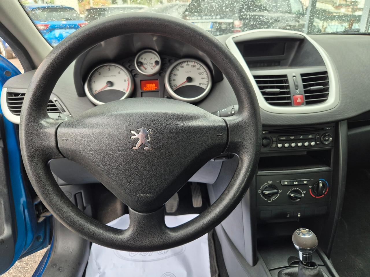Peugeot 207 1.4 HDi 70CV 3p. ONE Line