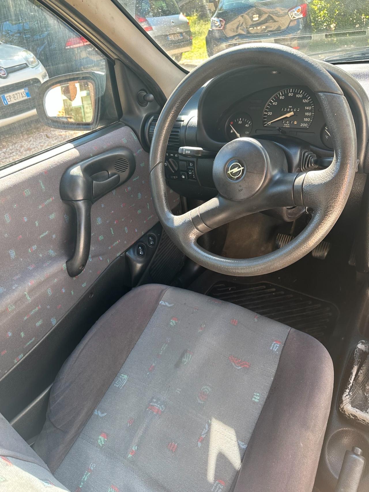 Opel Corsa 1.2i cat 3 porte Viva