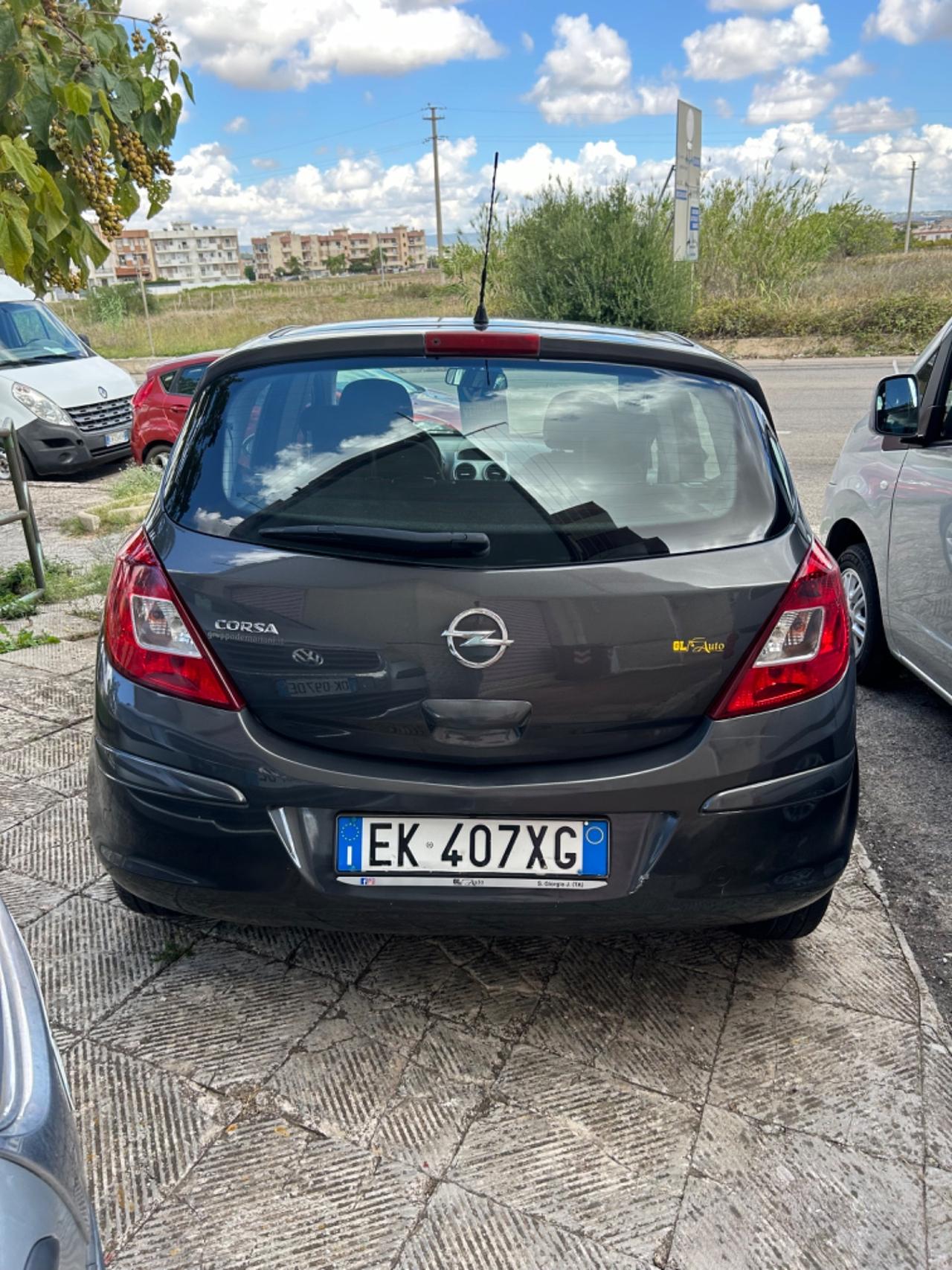 Opel Corsa 1.2 85CV 5 porte GPL-TECH One