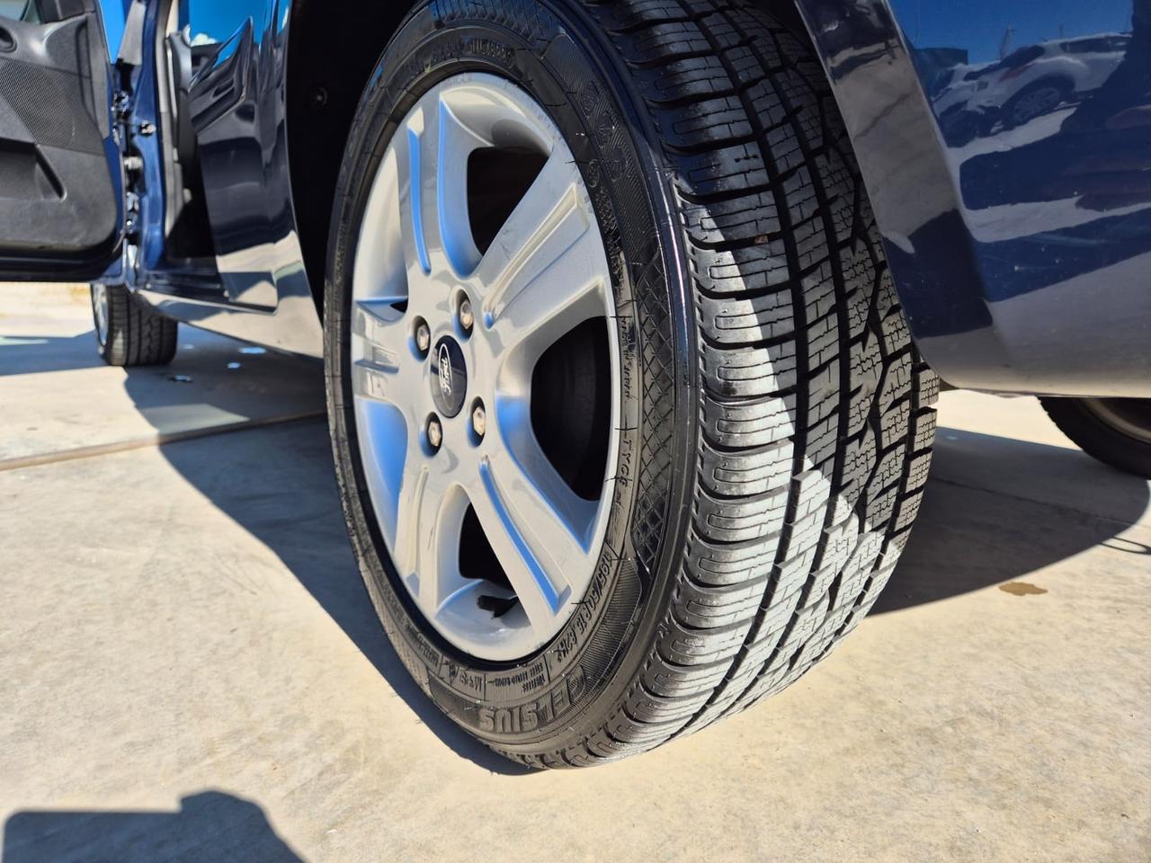 Ford Fiesta 1.2 16V 75cv