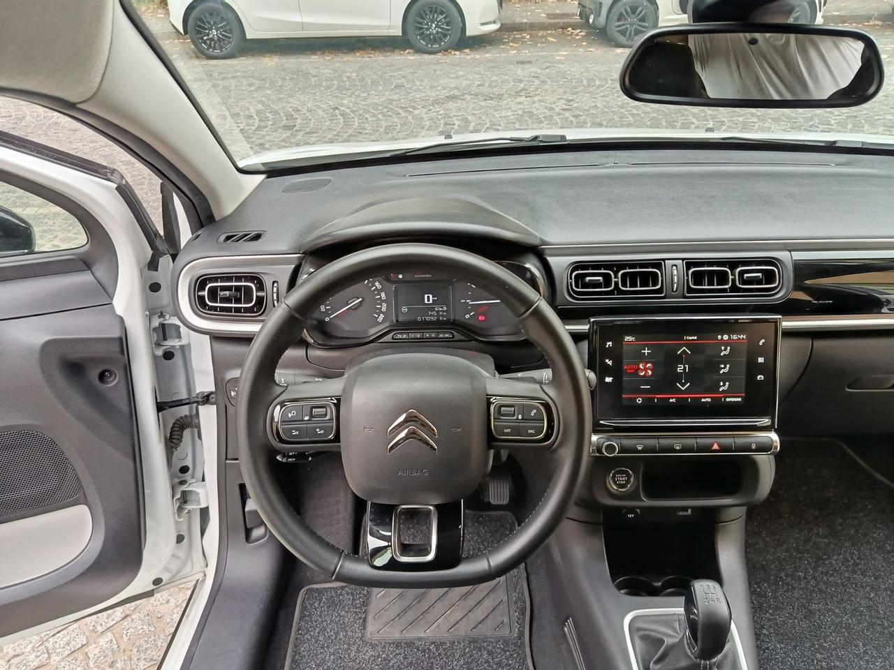 Citroen C3 1.2 PureTech 82 Shine #6840
