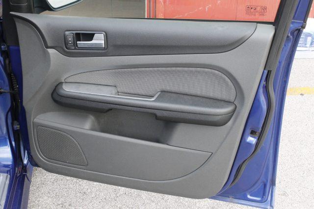 FORD Focus 2.5T (225CV) 20V 5p. ST