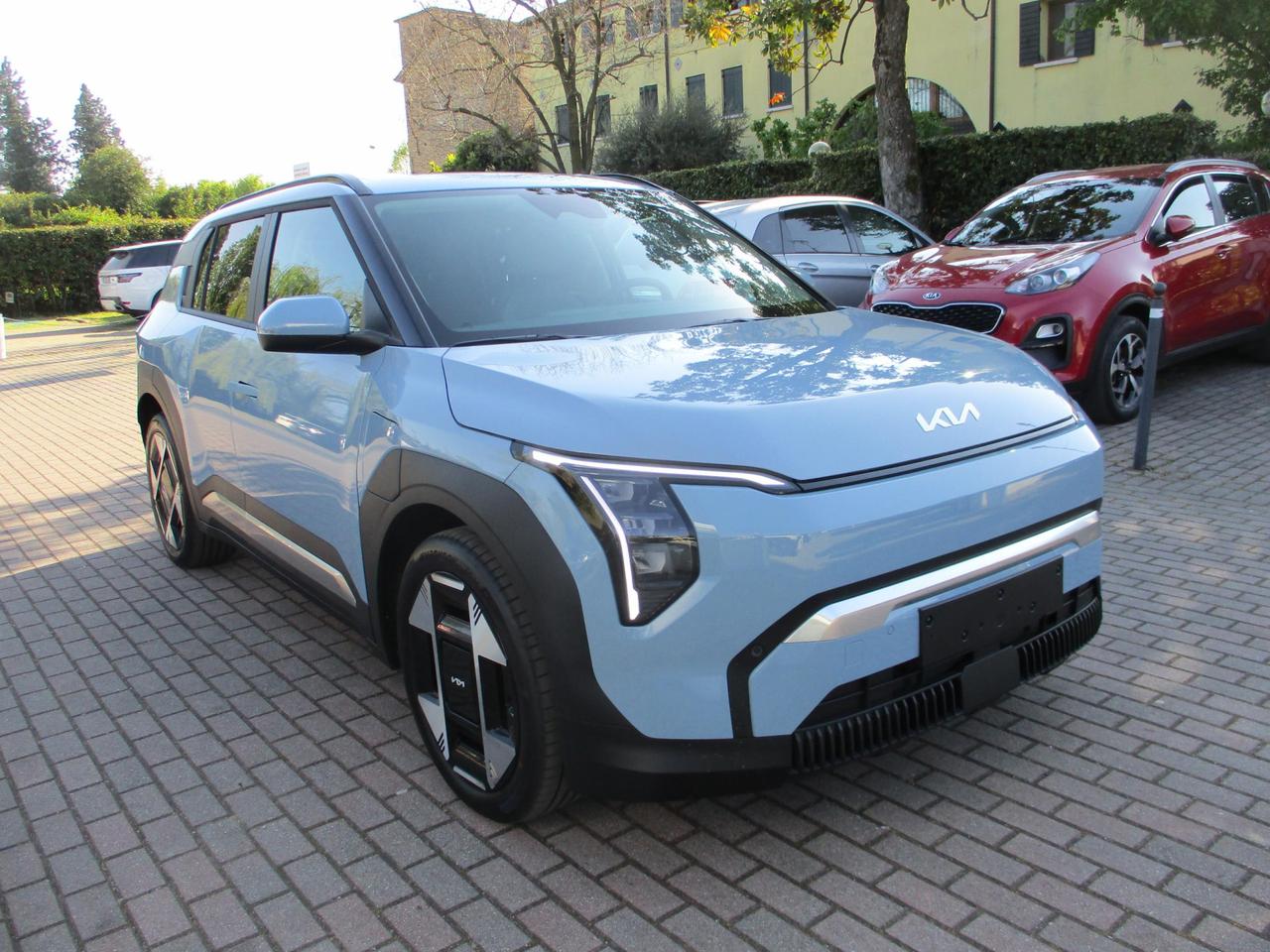 Kia EV3 81,4 kWh Earth - PRONTA CONSEGNA