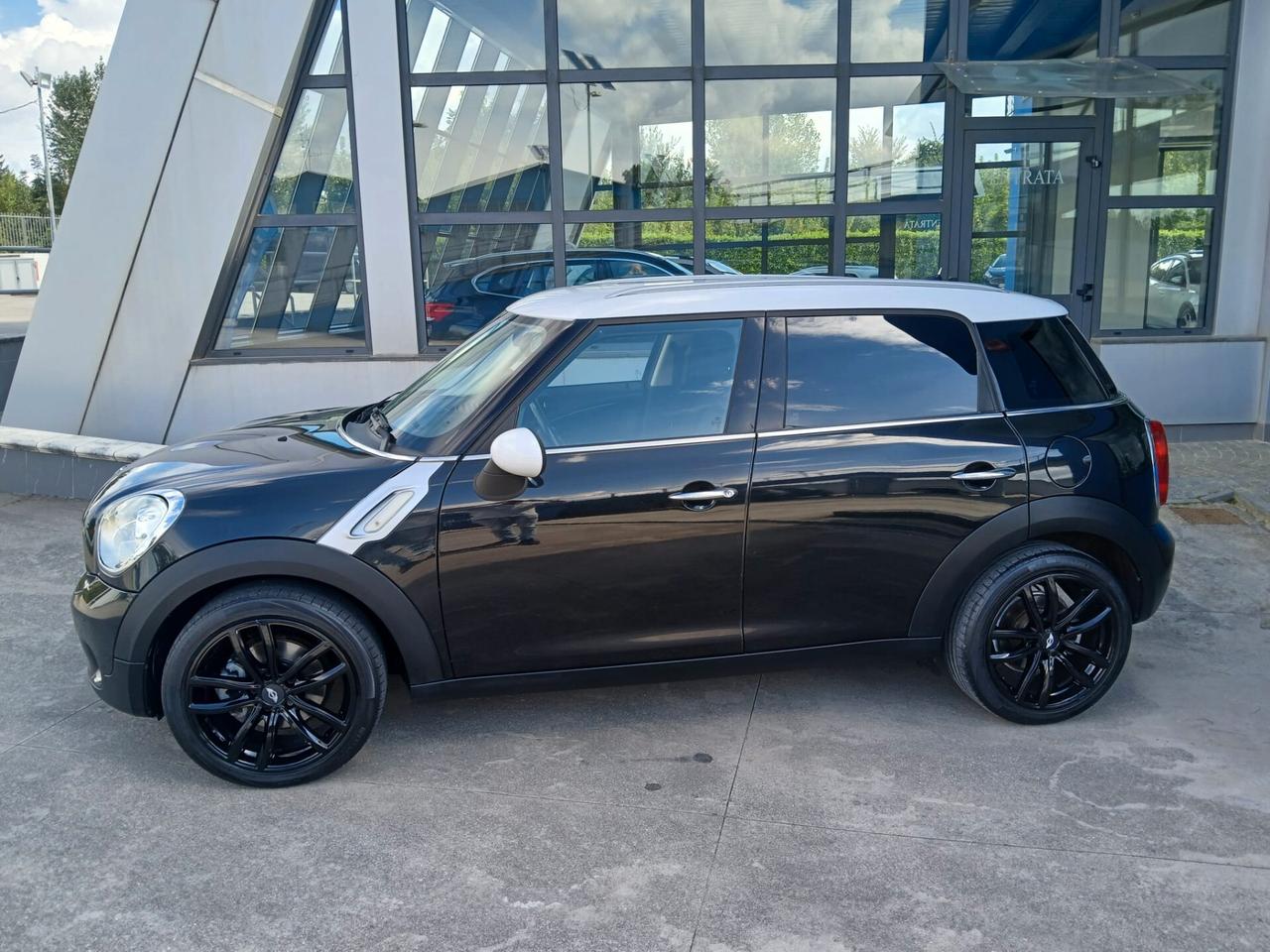 Mini Cooper Countryman 1.6D 111cv anno 2014