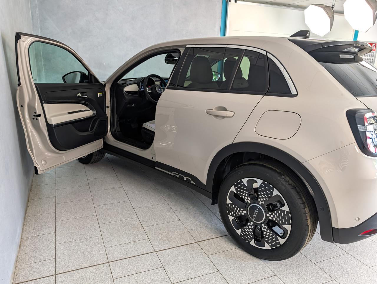 Fiat 600 1.2 Hybrid 100cv Automatic La Prima