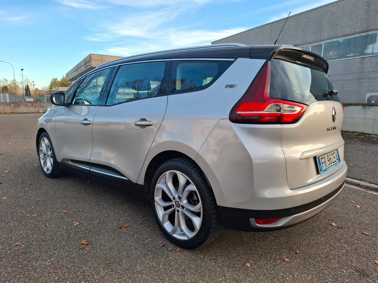 Grand Scenic 1.5 dci 2018 7 POSTI SOLO 114.000 KM