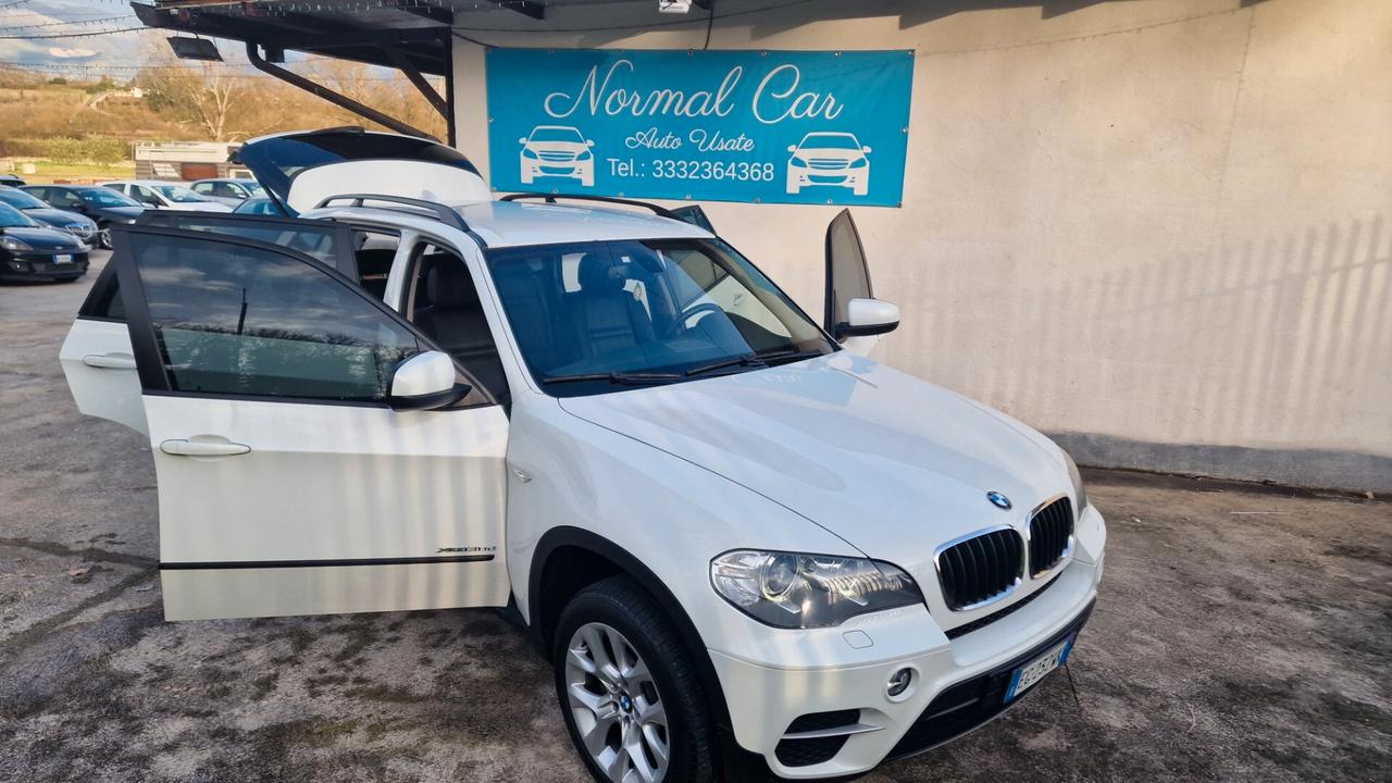 BMW X5 xDrive30d Futura - 2011