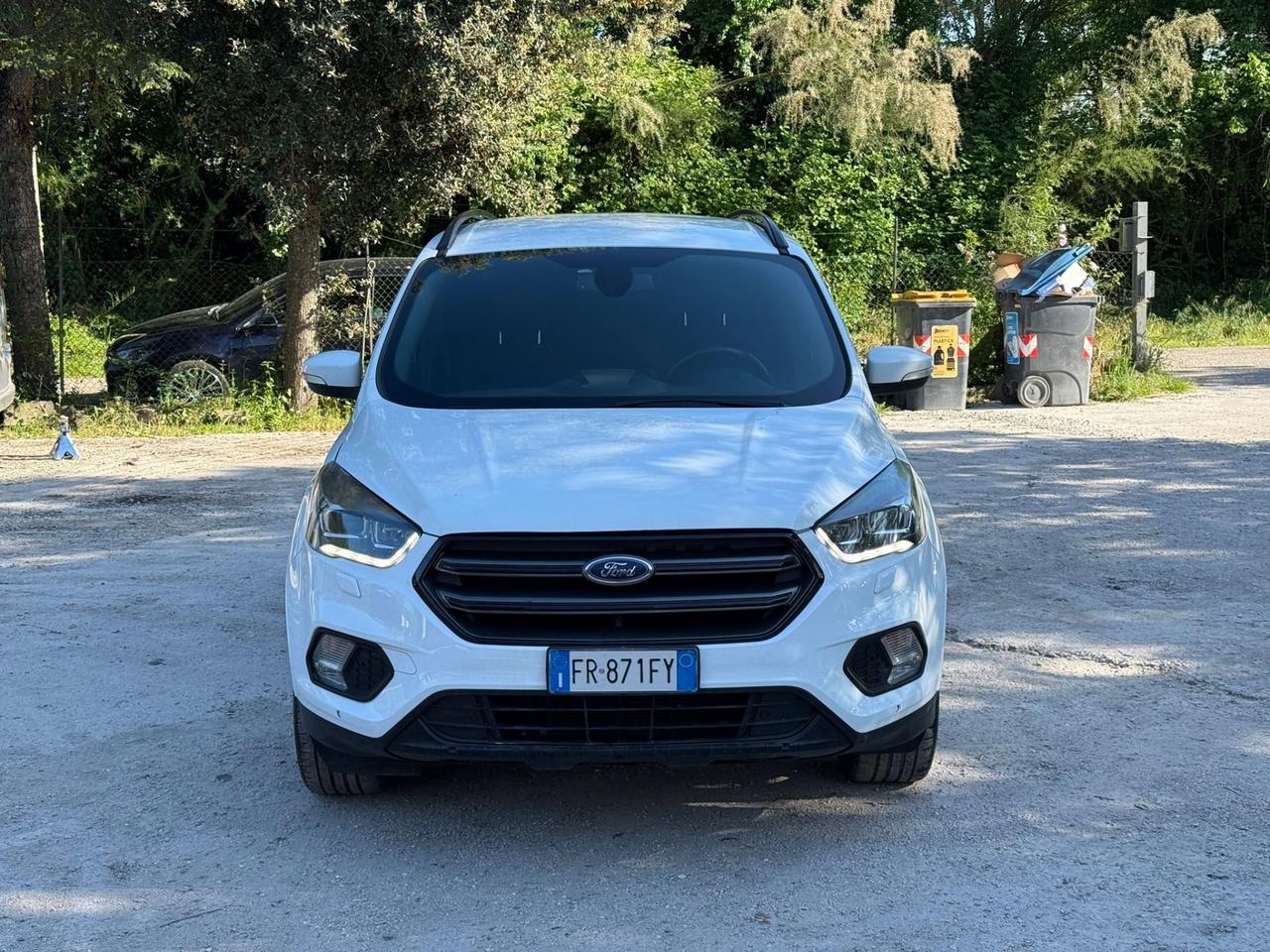 Ford Kuga 1.5 TDCI 120 CV S&S 2WD Powershift ST-Line