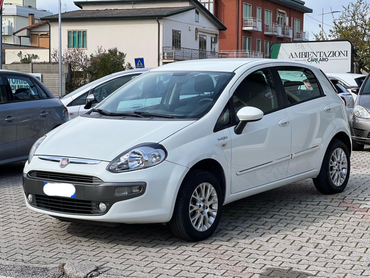 Fiat Punto Evo 1.4 5 porte Dynamic Natural Power ok Neopatentati