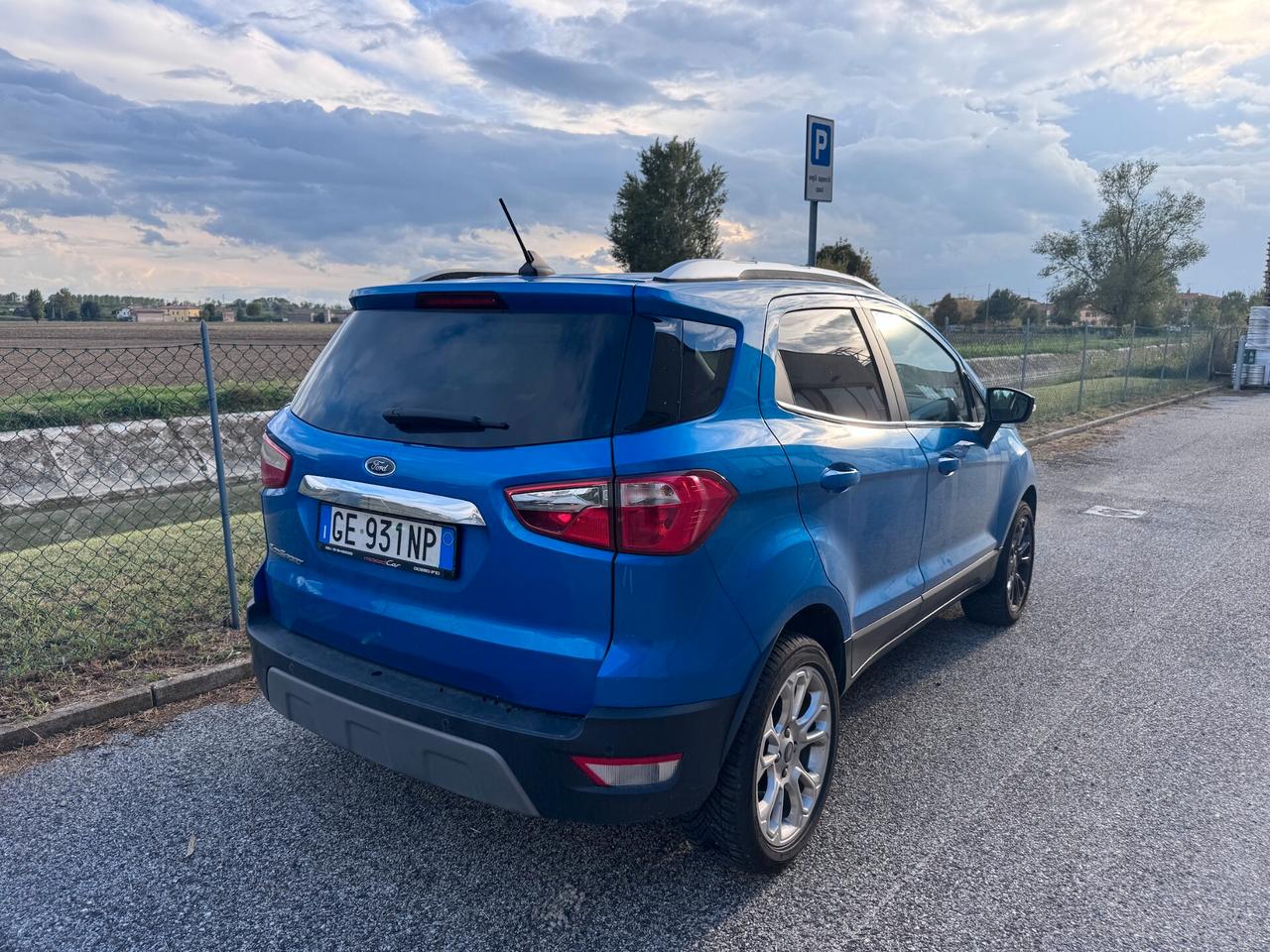 Ford EcoSport 1.0 ecoboost 125 CV Titanium MOTORE ROTTO