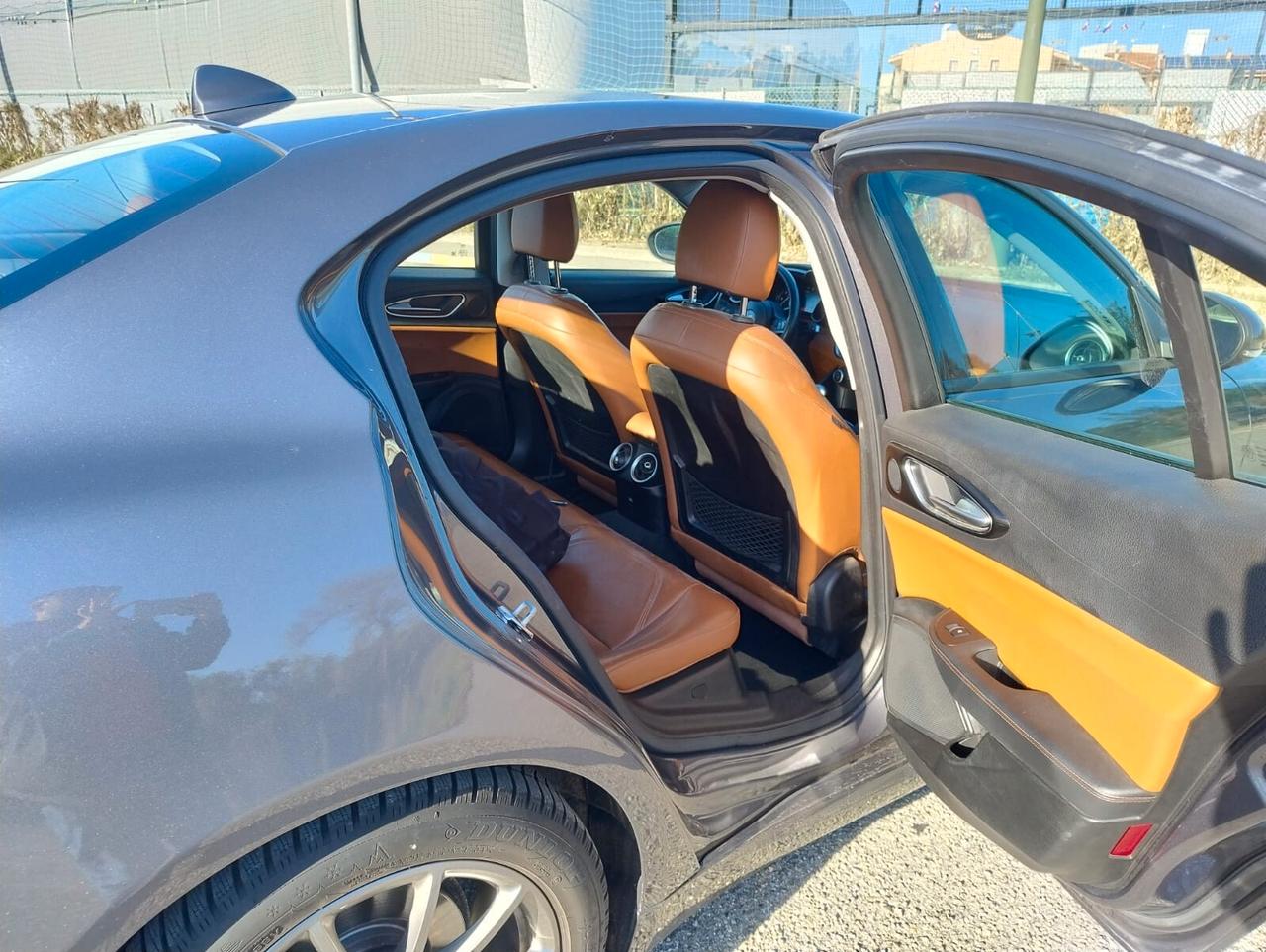 Alfa Romeo Giulia 2.2 Turbodiesel 180 CV Super