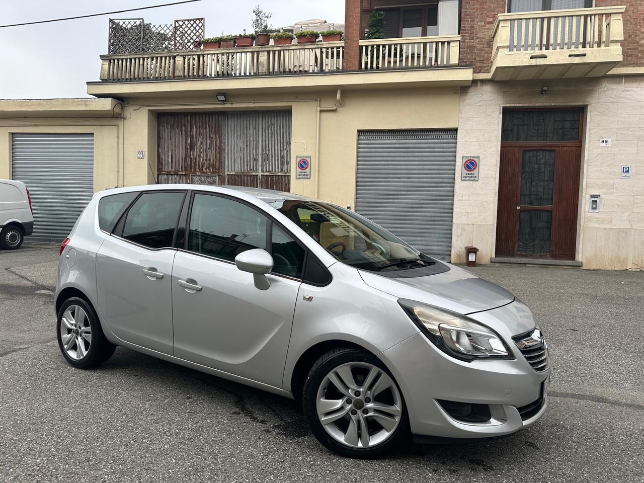 Opel Meriva 1.4 Turbo 120CV GPL della casa euro 6 pochi km