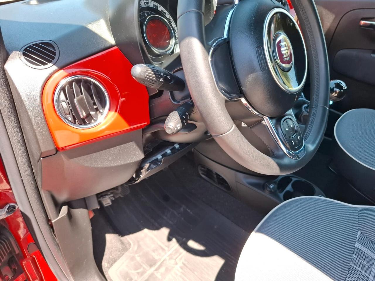 Fiat 500 1.0 Hybrid Dolcevita 67.000 KM Neopatentati
