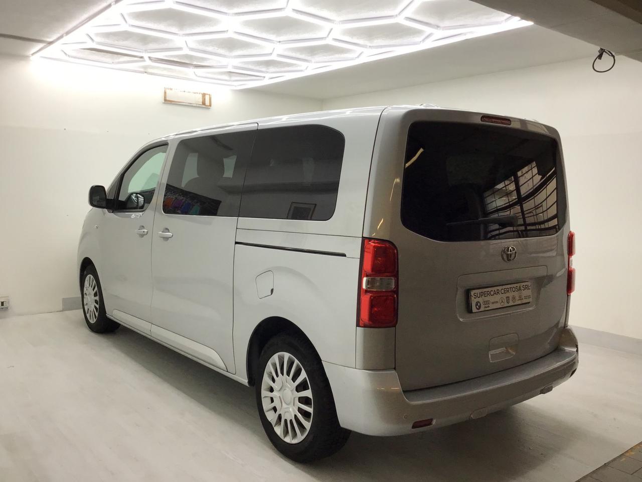 Toyota Proace VERSO 1.6 luxury 8 posti