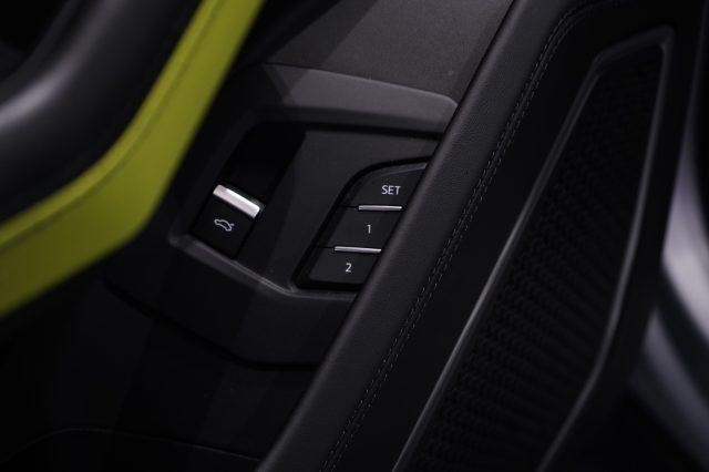 LAMBORGHINI Urus 4.0 650cv Graphite Capsule