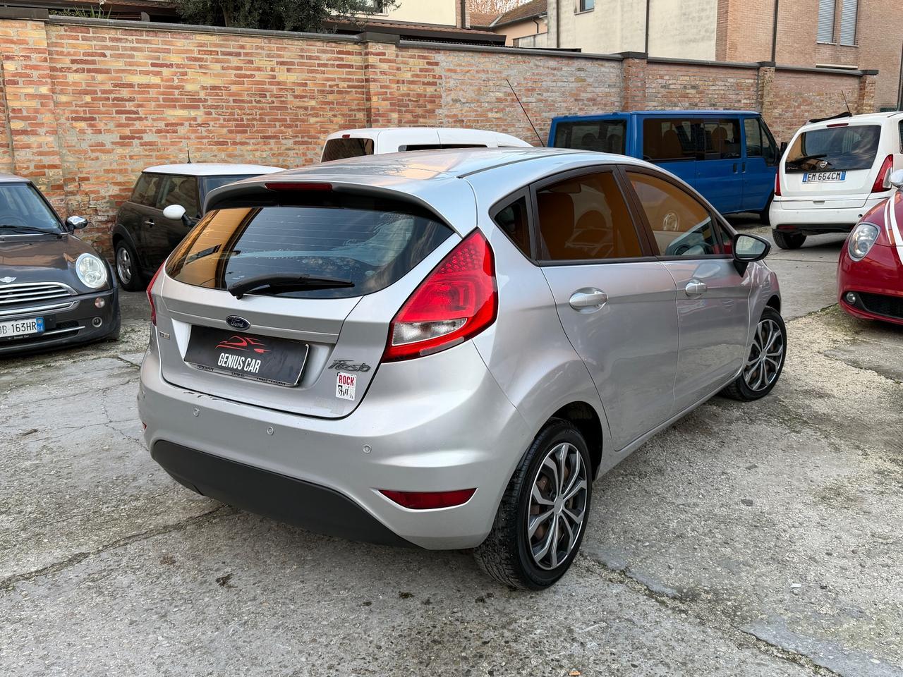 Ford Fiesta 1.4 TDCi 5p. Titanium