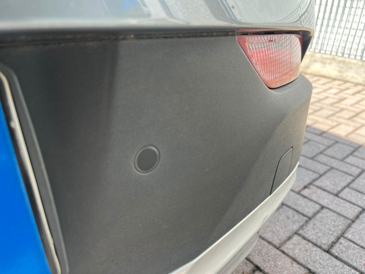 Volvo V40 Cross Country D2 Geartronic GANCIO DI TRAINO