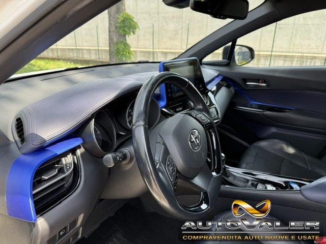 TOYOTA C-HR 1.8 Hybrid E-CVT Toyota Team