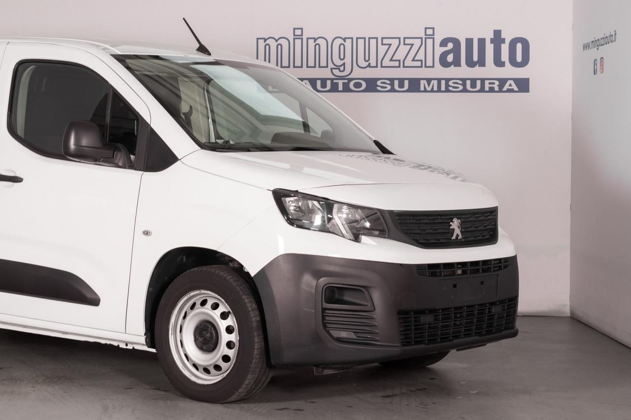 Peugeot Partner 1.5 Hdi 102cv Autocarro 2 Posti.