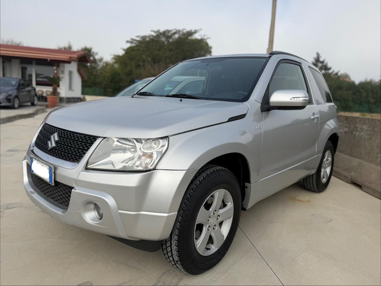 Suzuki Grand Vitara 1.9 DDiS 3 porte Offroad 2012
