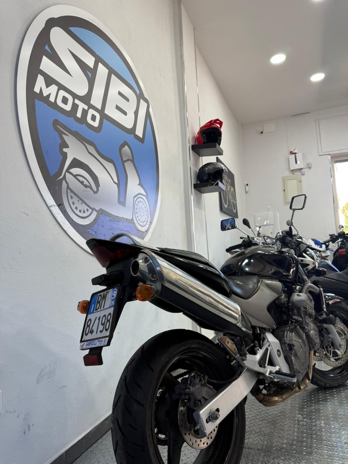Honda Hornet 600