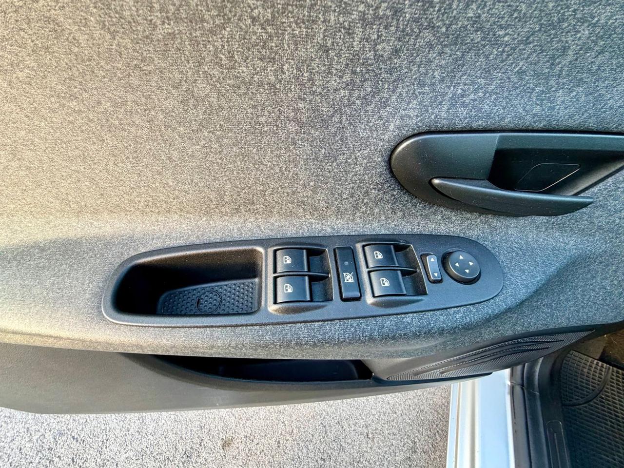 Lancia Ypsilon 1.0 FireFly MHEV EcoChic #10094