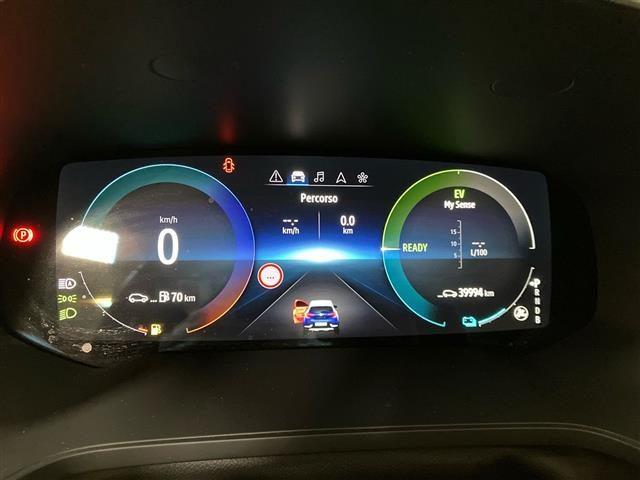 RENAULT Captur 1.6 E-Tech hybrid Techno Fast Track 145cv auto