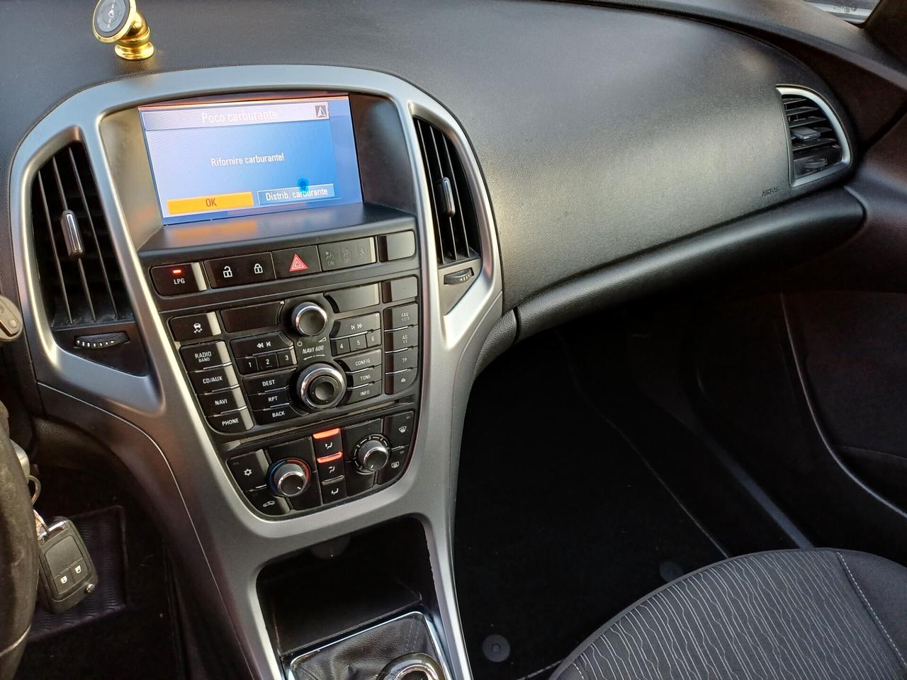 Opel Astra 1.4 Turbo 140CV Sports Tourer GPL Tech Elective