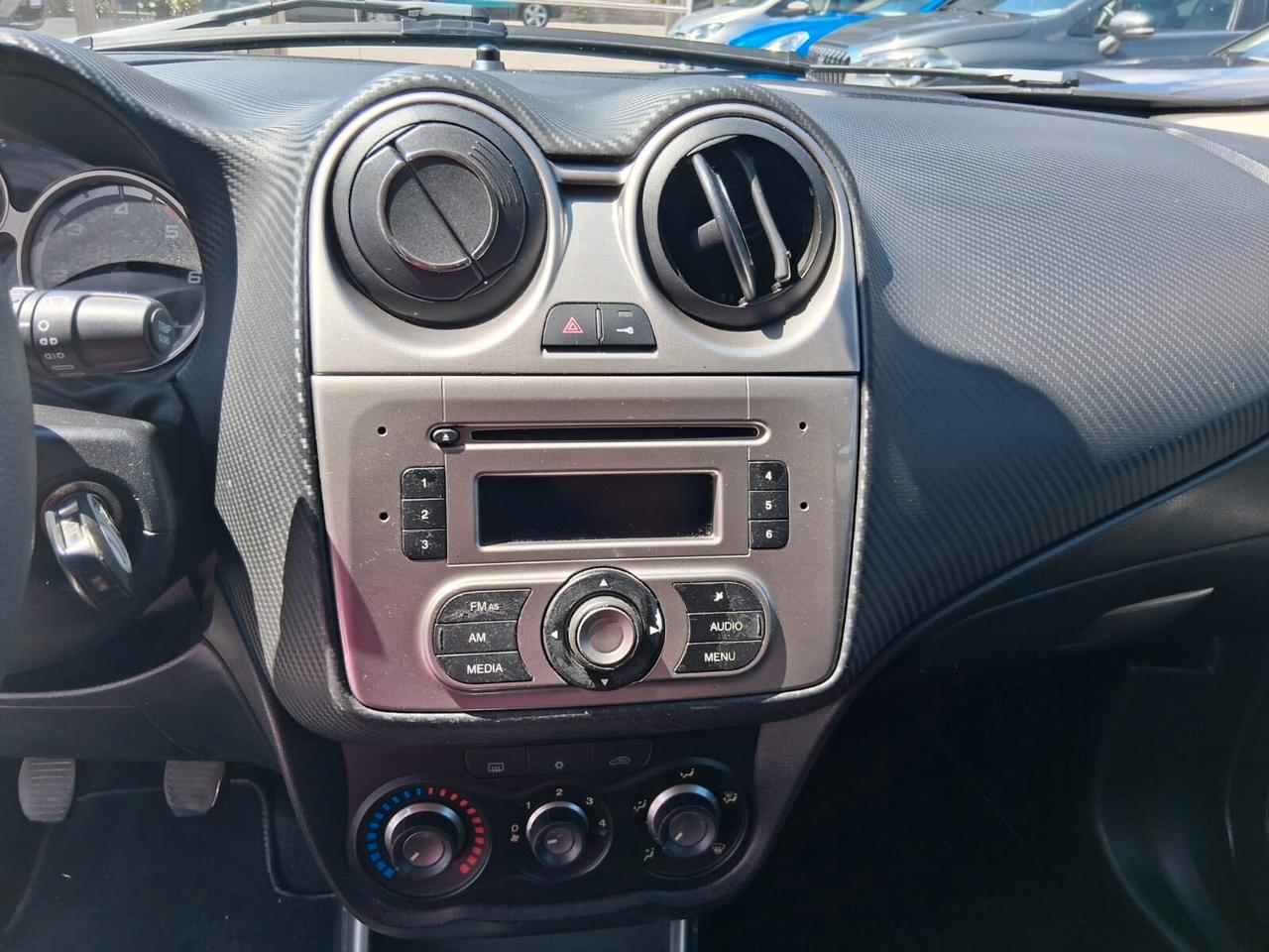 Alfa Romeo MiTo 1.3 JTDm-2 95 CV S&S Distinctive