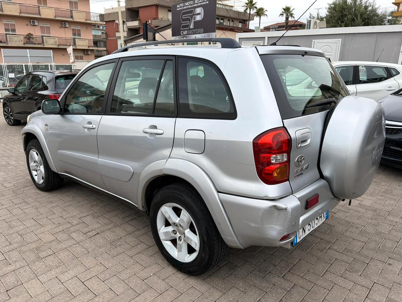 Toyota RAV 4 RAV4 2.0 Tdi D-4D cat 5 porte Sol